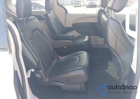 2024 Chrysler Pacifica Touring L z USA, uszkodzony, nr VIN 2C4RC1BG3RR124393